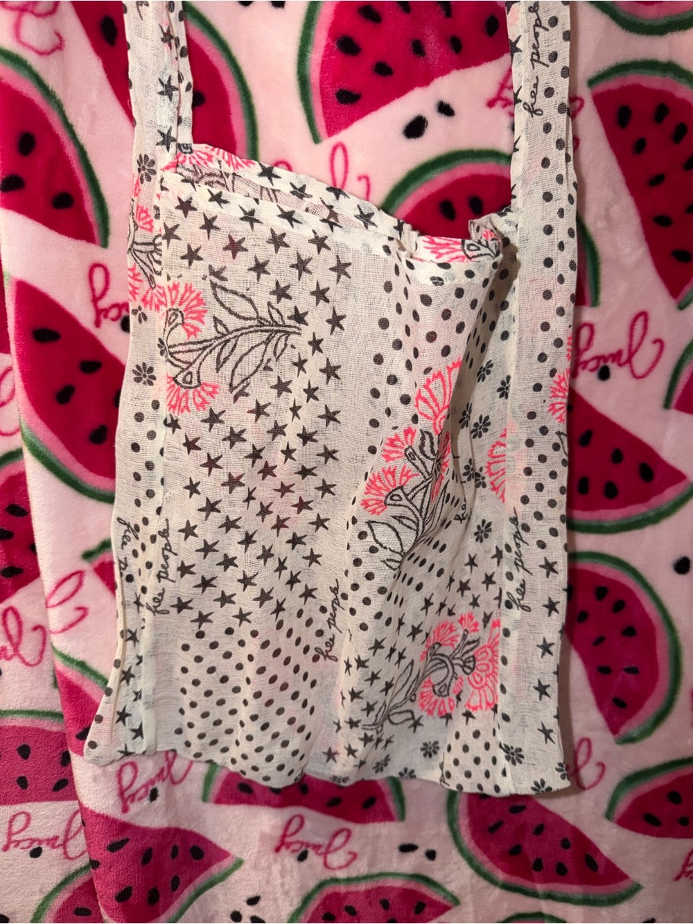 🤍🩷 Free People Floral Patterned Lightweight Tote/ Beach Bag